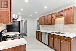229 WINONA DRIVE | Toronto Ontario | Slide Image Fifteen