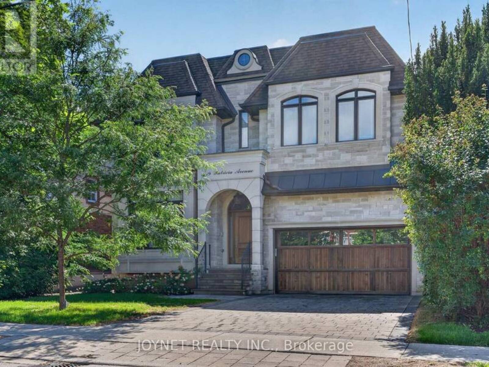 119 PATRICIA AVENUE, Toronto, Ontario M2M 1J3