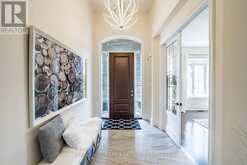 8 KINGSTREE COURT | Whitchurch-Stouffville Ontario | Slide Image Ten