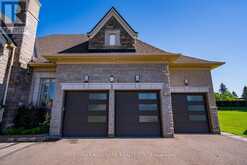 8 KINGSTREE COURT | Whitchurch-Stouffville Ontario | Slide Image Seven
