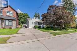 92 KENNEDY STREET E | Aurora Ontario | Slide Image Two