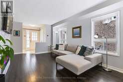 5856 BLUE SPRUCE AVENUE | Burlington Ontario | Slide Image Twelve