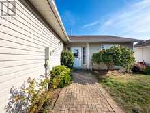 14 ELMDALE DRIVE | Prince Edward Ontario | Slide Image Four