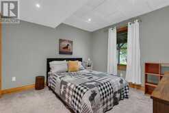 9 BRIDLE PATH | Oro-Medonte Ontario | Slide Image Thirty-two