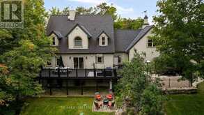 9 BRIDLE PATH | Oro-Medonte Ontario | Slide Image Thirty-seven