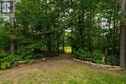 9 BRIDLE PATH | Oro-Medonte Ontario | Slide Image Thirty-nine