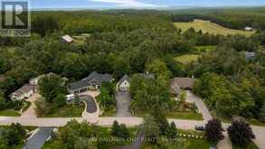 9 BRIDLE PATH | Oro-Medonte Ontario | Slide Image Forty-one