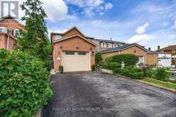 54 NIAGARA PLACE | Brampton Ontario | Slide Image Two