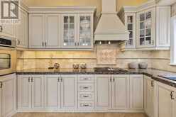 429 NORTH LAKE ROAD | Richmond Hill Ontario | Slide Image Nineteen