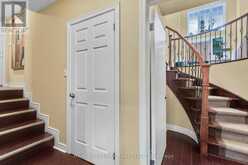429 NORTH LAKE ROAD | Richmond Hill Ontario | Slide Image Thirty-one