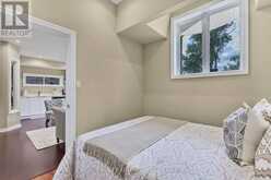 429 NORTH LAKE ROAD | Richmond Hill Ontario | Slide Image Thirty-eight