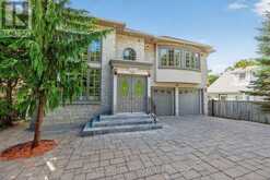 429 NORTH LAKE ROAD | Richmond Hill Ontario | Slide Image Forty-eight