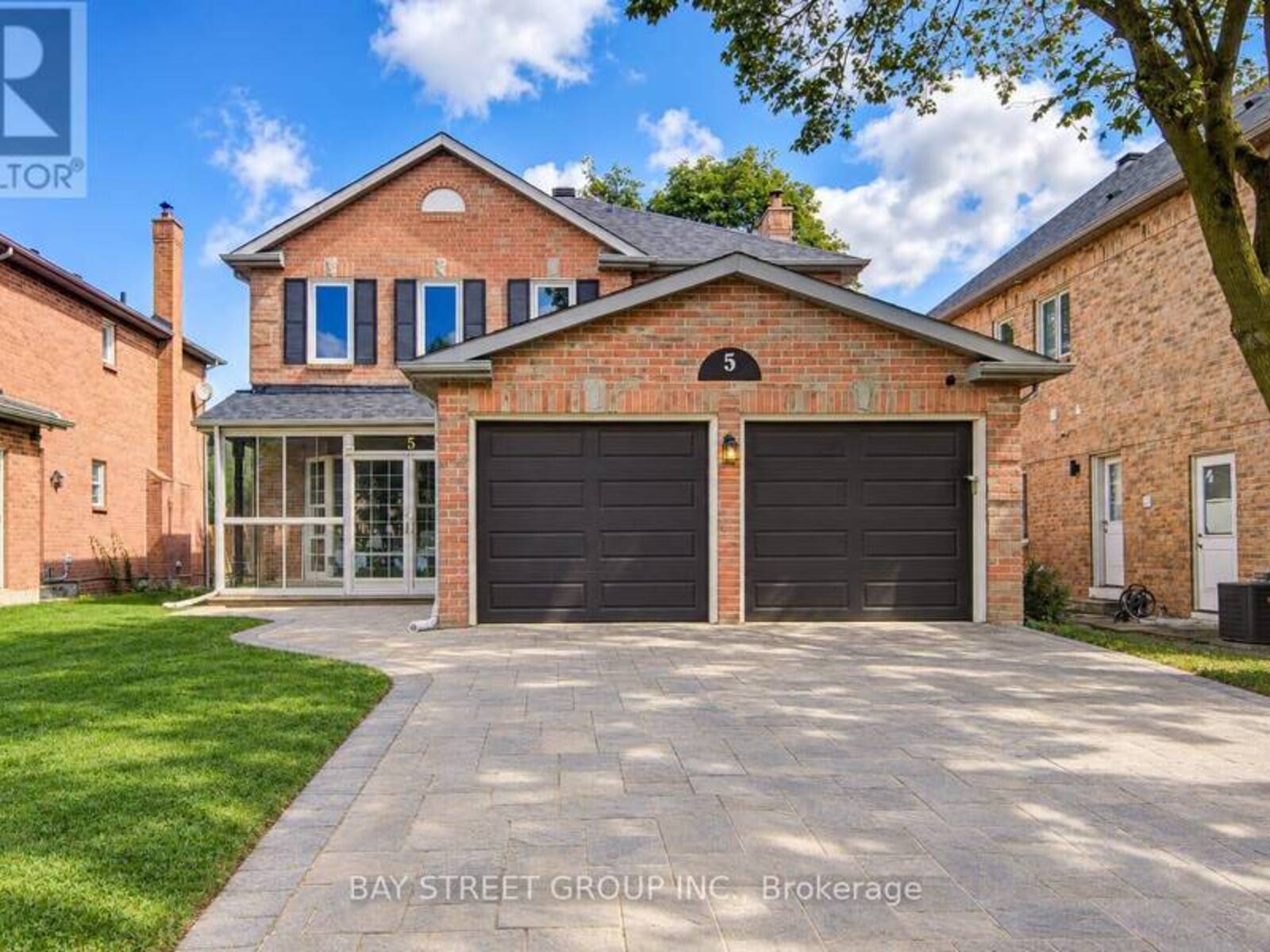 5 CAPTAIN FRANCIS DRIVE, Markham, Ontario L3R 9C7