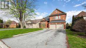 183 VALMONT COURT | Ancaster Ontario | Slide Image One