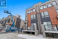 43 - 30 LIBEN WAY | Toronto Ontario | Slide Image Two
