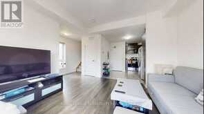 43 - 30 LIBEN WAY | Toronto Ontario | Slide Image Six