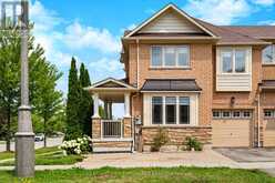 33 WINISK STREET | Richmond Hill Ontario | Slide Image One