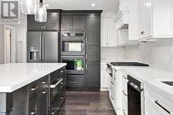 96 LAURENDALE AVENUE | Hamilton Ontario | Slide Image Fifteen