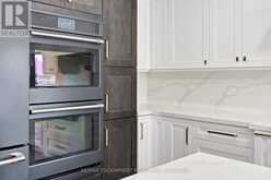 96 LAURENDALE AVENUE | Hamilton Ontario | Slide Image Seventeen