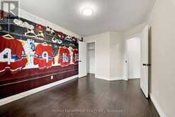 96 LAURENDALE AVENUE | Hamilton Ontario | Slide Image Thirty-two