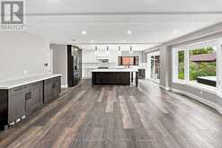 96 LAURENDALE AVENUE | Hamilton Ontario | Slide Image Nine