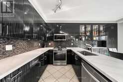 185 REGENCY VIEW HEIGHTS | Vaughan Ontario | Slide Image Twelve