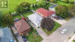 15 BEVERLEY STREET | Mississauga Ontario | Slide Image Thirty