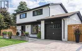 8 CULHAM STREET | Oakville Ontario | Slide Image Two