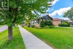 15 VELMA DRIVE | Toronto Ontario | Slide Image Three