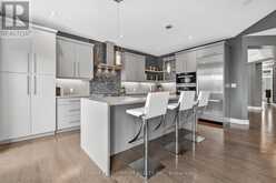 24 CHESTNUT DRIVE | Guelph-Eramosa Ontario | Slide Image Twelve