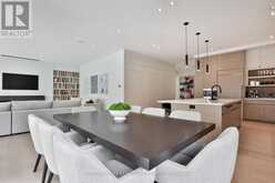 2 MARCHWOOD DRIVE | Toronto Ontario | Slide Image Seventeen