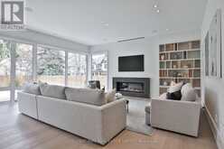 2 MARCHWOOD DRIVE | Toronto Ontario | Slide Image Nineteen