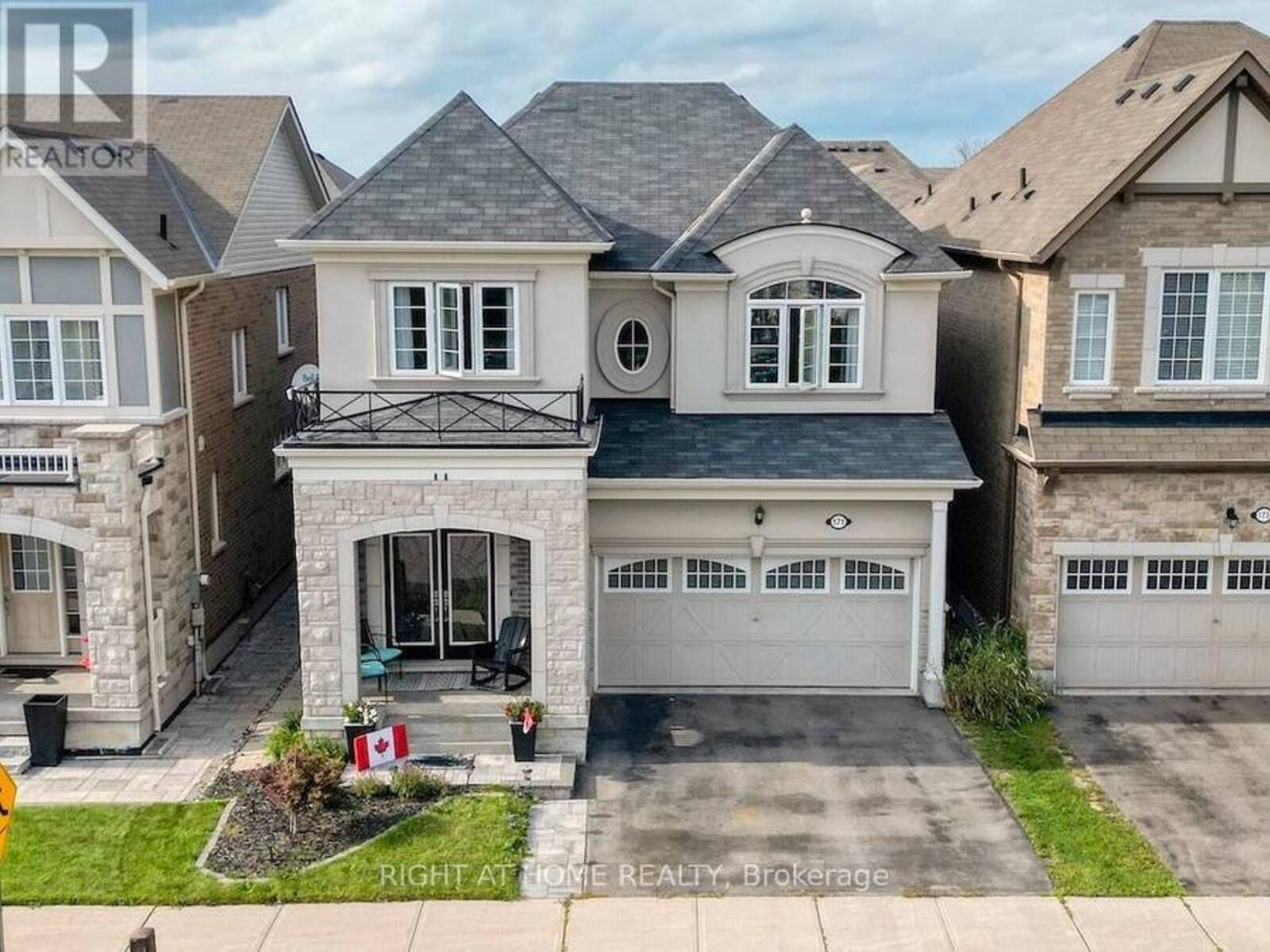 171 THOMAS PHILLIPS DRIVE, Aurora, Ontario L4G 0X9