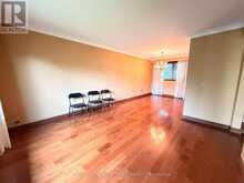1398 WREN AVENUE | Oakville Ontario | Slide Image Twelve