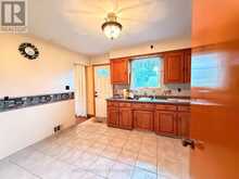 1398 WREN AVENUE | Oakville Ontario | Slide Image Six