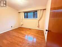 1398 WREN AVENUE | Oakville Ontario | Slide Image Eight