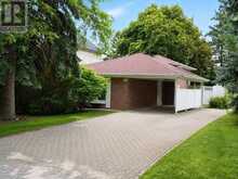 25 LEHAR CRESCENT | Toronto Ontario | Slide Image Six
