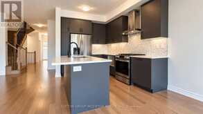 152 GREER STREET | Barrie Ontario | Slide Image Six