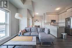 630 - 128 GROVEWOOD COMMON | Oakville Ontario | Slide Image Thirteen