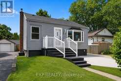 36 MAHONY AVENUE | Hamilton Ontario | Slide Image Four