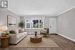 36 MAHONY AVENUE | Hamilton Ontario | Slide Image Six