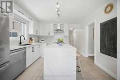18 ADANAC DRIVE | Toronto Ontario | Slide Image Nineteen