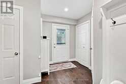 1517 FIELDGATE DRIVE | Oshawa Ontario | Slide Image Three