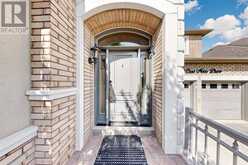 32 CASA NOVA DRIVE | Vaughan Ontario | Slide Image Five