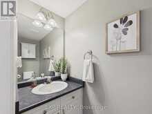 23 MCKENZIE CRESCENT | Barrie Ontario | Slide Image Fifteen