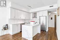 TH102 - 9618 YONGE STREET | Richmond Hill Ontario | Slide Image Thirteen