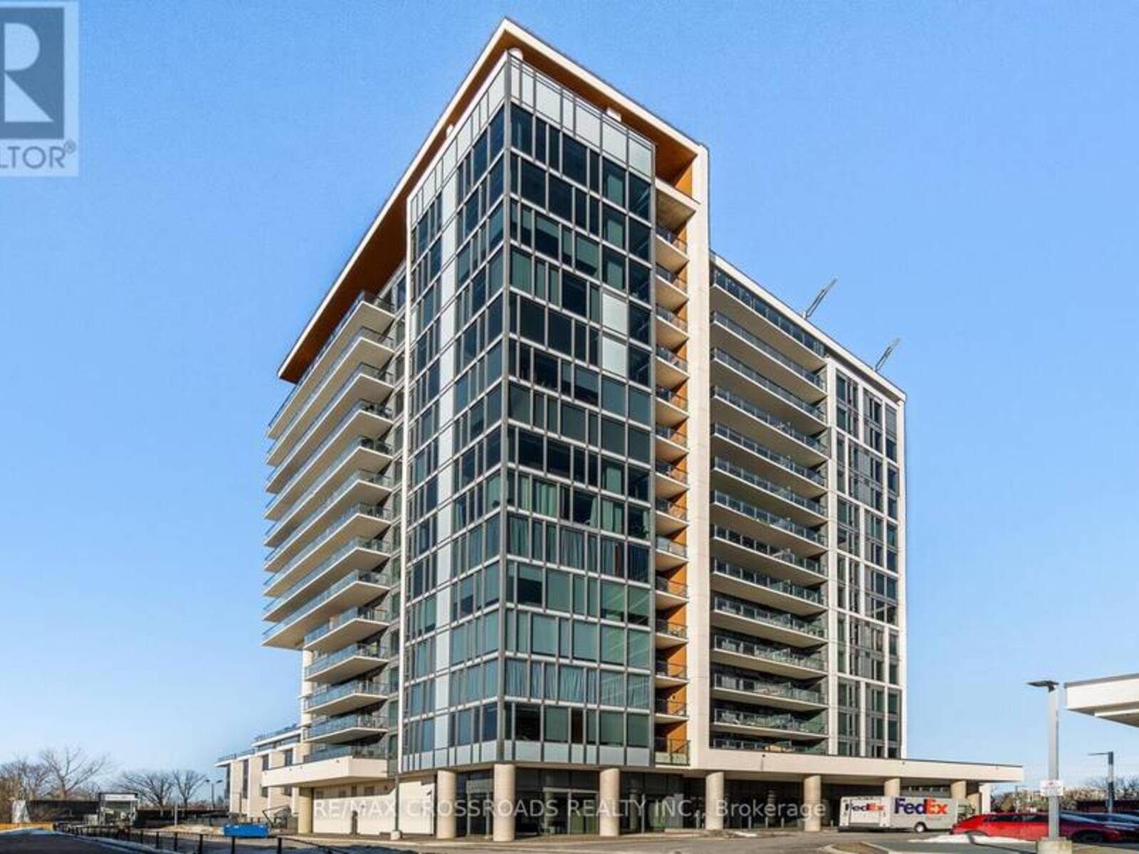 TH102 - 9618 YONGE STREET, Richmond Hill, Ontario L4C 0X5