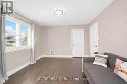 36 NEWBRIDGE AVENUE N | Richmond Hill Ontario | Slide Image Fifteen