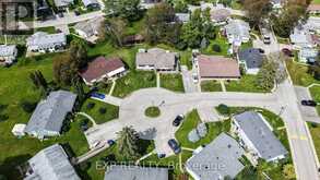 4 FAIRBIRCH COURT | Innisfil Ontario | Slide Image Forty-two