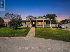 4 FAIRBIRCH COURT Innisfil Ontario, L9S 1R2